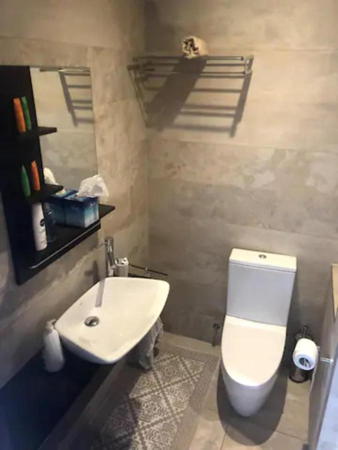 Saint Julian's Homestay @ Viewpoint St Julians מראה חיצוני תמונה